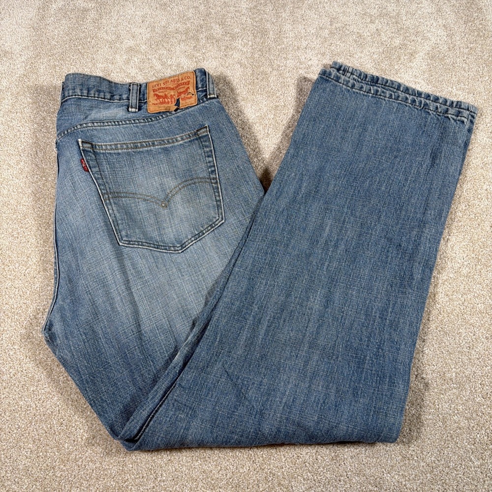 Levis 559 Straight Leg Blue Jeans Mens 38 X 32‎ Denim Classic Cotton